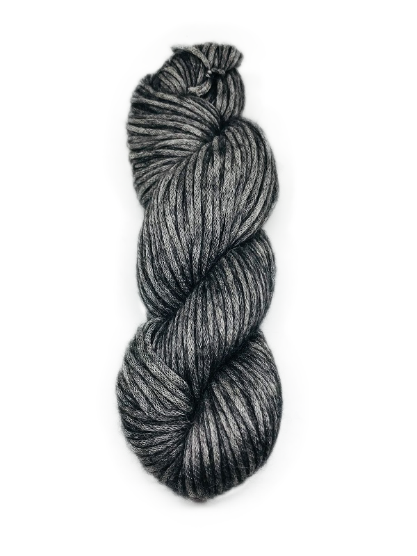 Amelie by Illimani Yarns